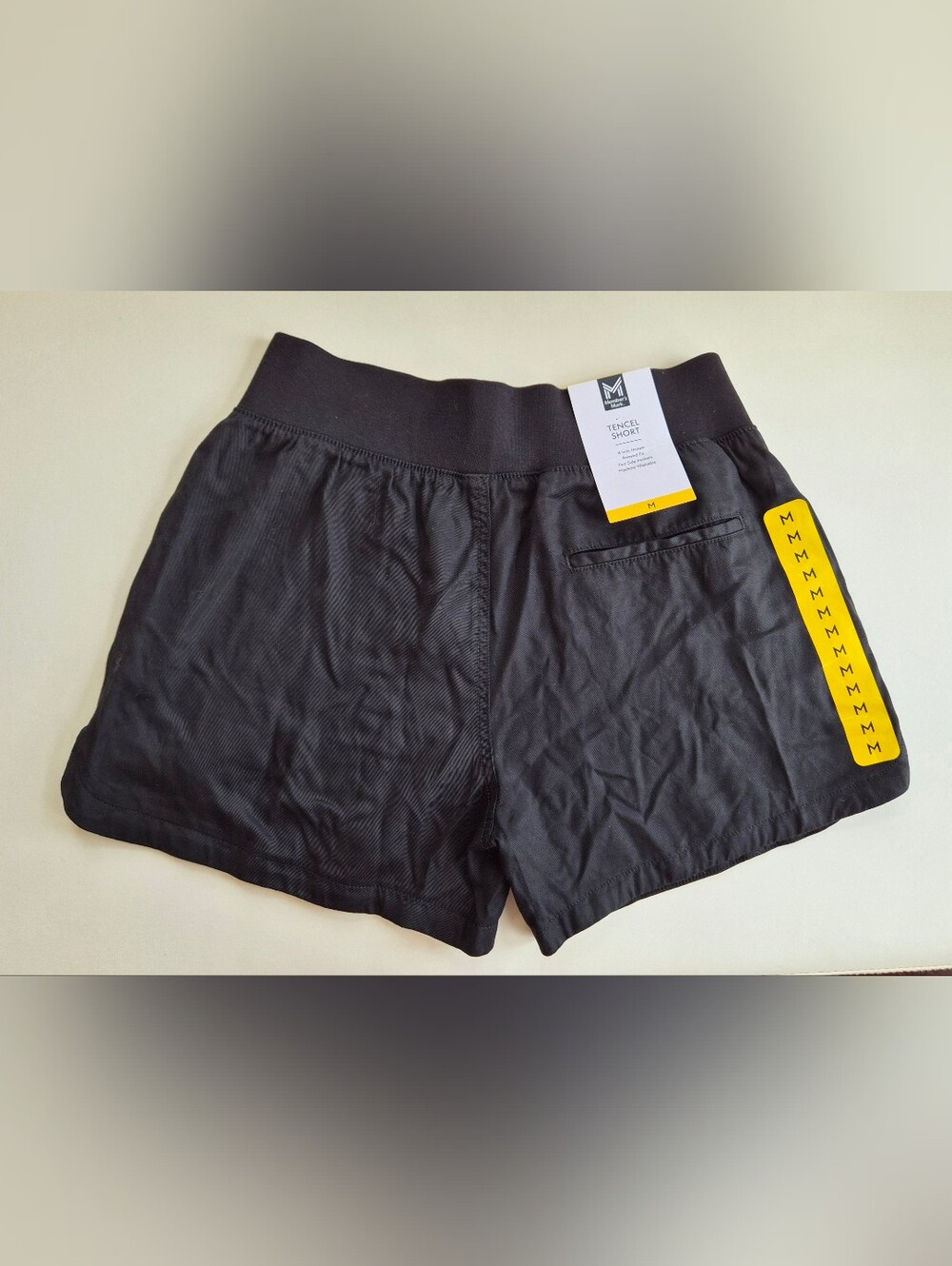 NWT - Women's Black Athletic/Casual Shorts, Size Medium